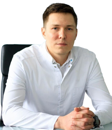 Врач Татаринов Константин Евгеньевич 