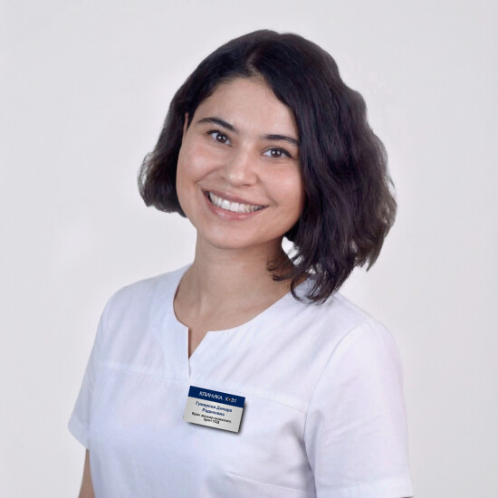 Врач Гумерова Динара Радиковна 