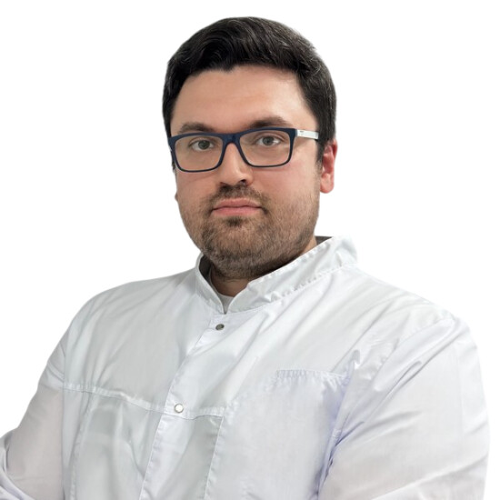 Врач Панин Артем Олегович 