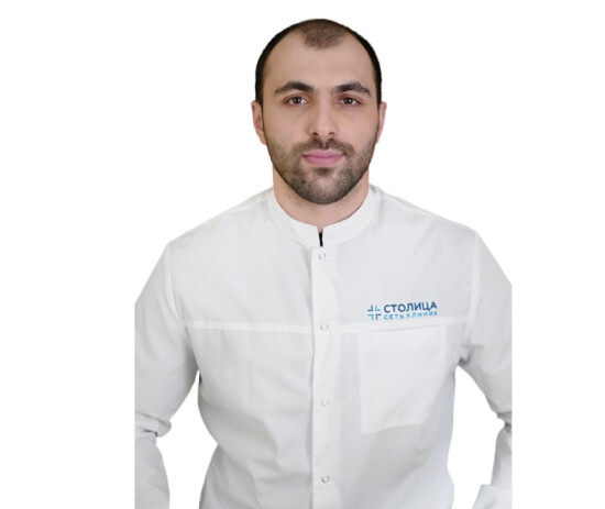 Врач Назаралиев Давид Мирзалиевич 