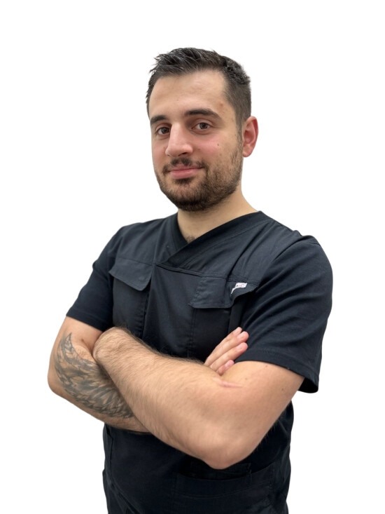 Врач Акопян Артур Арменович 