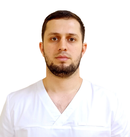 Врач Керимов Ислам Зейнутдинович 