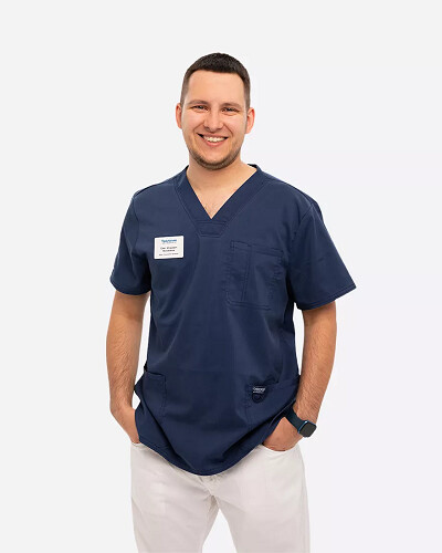 Врач Воловиков Олег Игоревич 