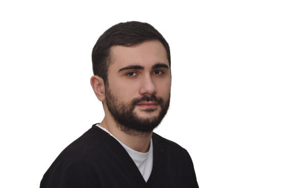 Врач Гаджиев Фахри Яшар 