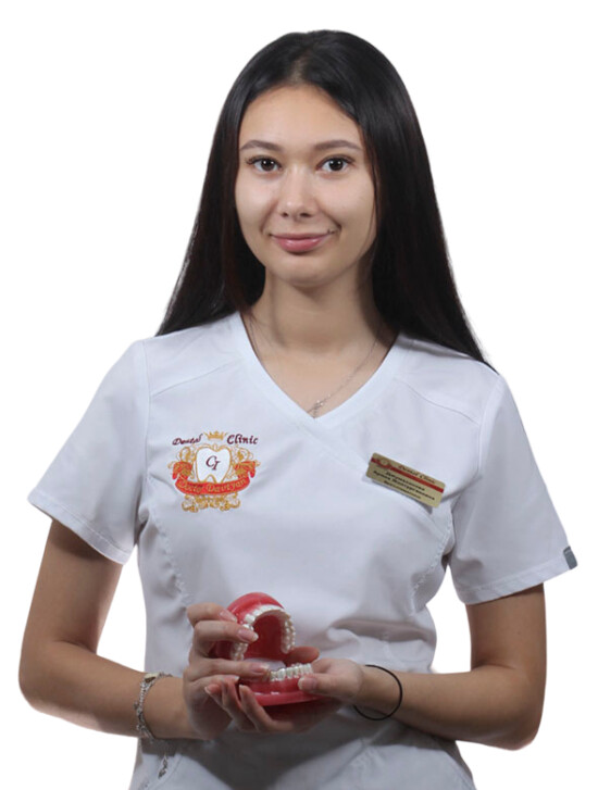 Врач Джумаханова Арина Жантургановна 