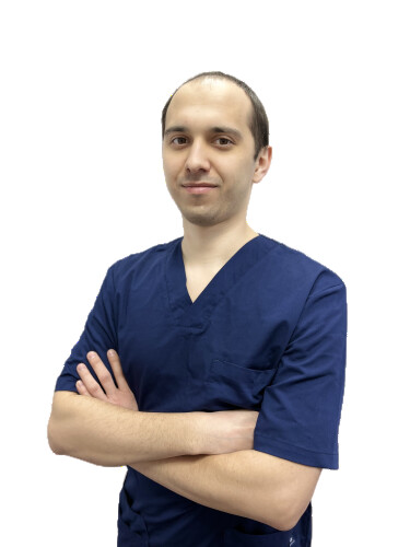Врач Пирязев Денис Алексеевич 