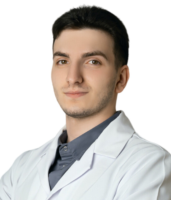 Врач Оганезов Александр Георгиевич