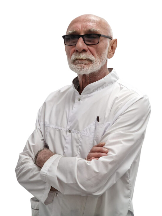 Врач Ломакин Анатолий Александрович 