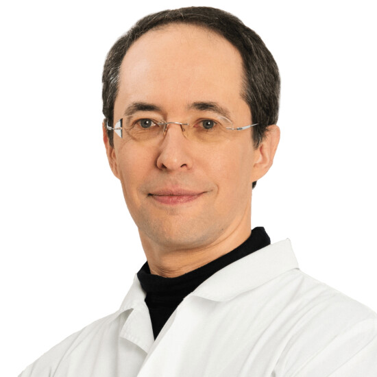 Врач Бурминский Денис Сергеевич 