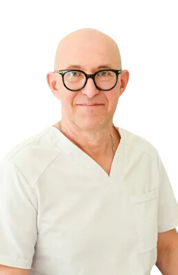 Врач Столяров Александр Петрович 