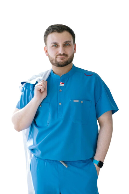Врач Мамедов Эльчин Натикович