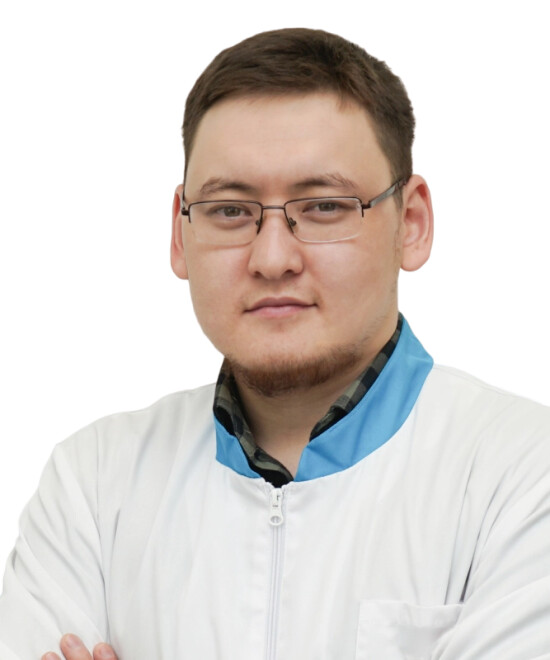 Врач Ак-кыс Аяс Анандович 