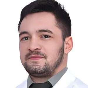 Врач Жилов Ратмир Артурович 