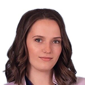 Врач Колесникова Яна Германовна