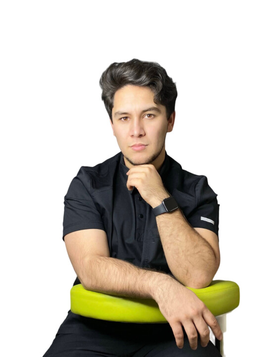 Врач Хаётов Адисон Пулодович 