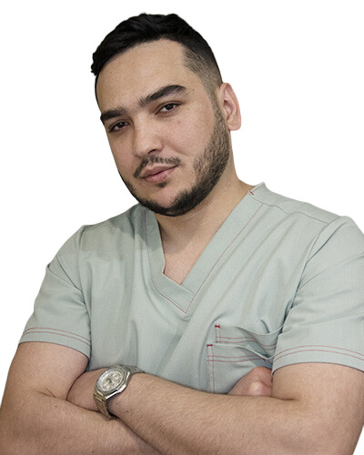 Врач Додхудоев Мабат Азатуллоевич 