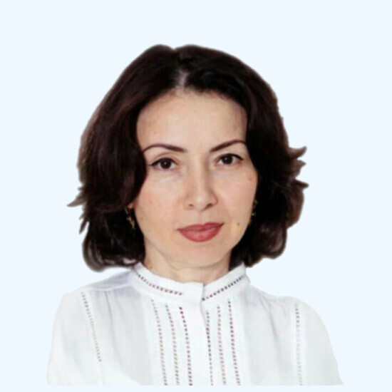 Врач Алякаева Мадина Фатовна 