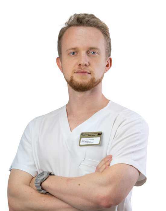 Врач Гараев Степан Романович