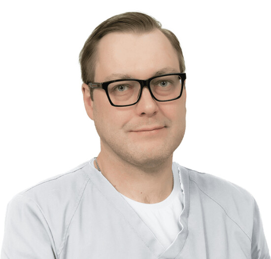 Врач Юшкевич Роман Юрьевич 