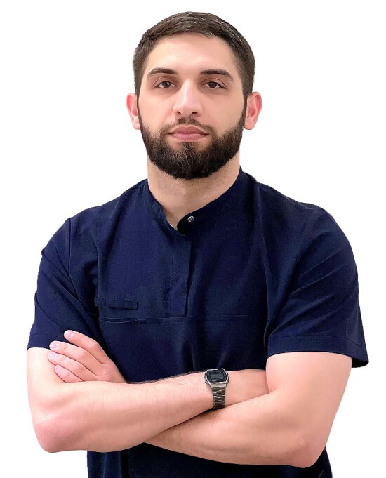 Врач Хачетлов Алимбек Асланович