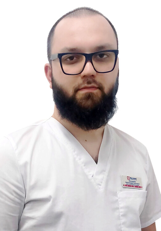 Врач Магомедов Гаджимурад Гасанович 