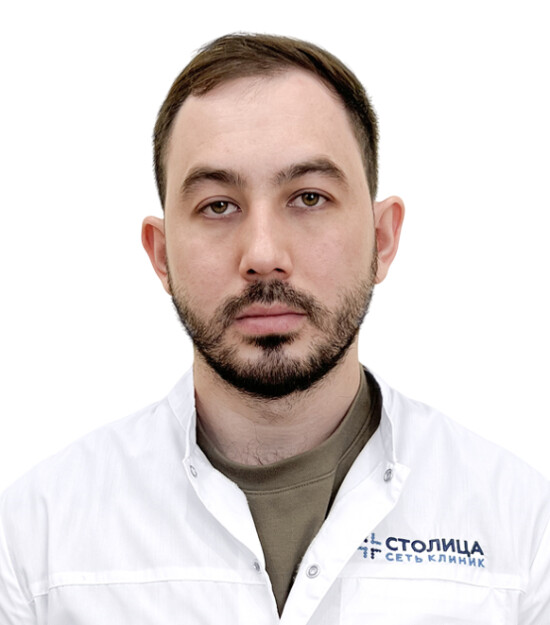 Врач Карачаев Аслан Хазреталиевич