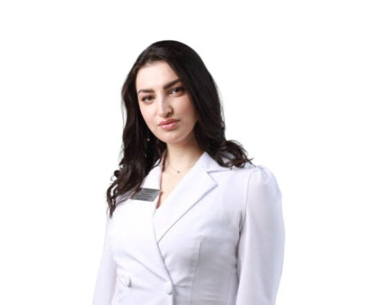 Врач Бишенова Асият Артуровна 