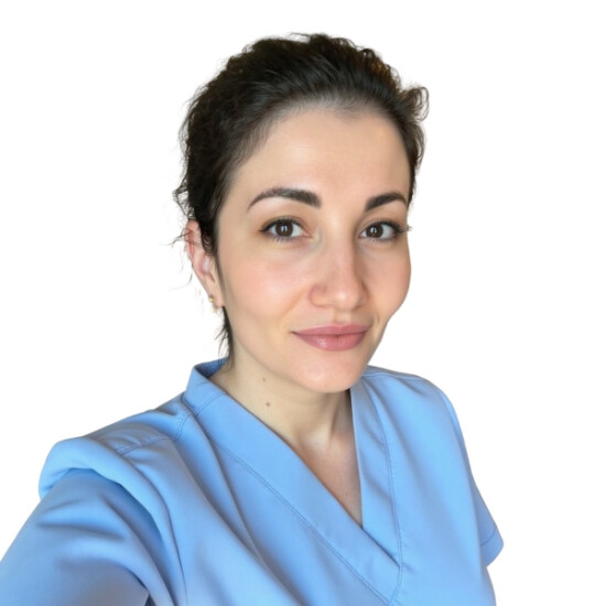 Врач Агаханова Юлия Валерьевна 