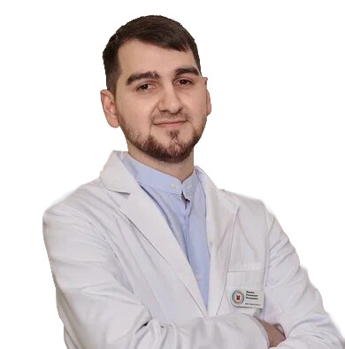 Врач Исаходжиев Шамиль Ризванович