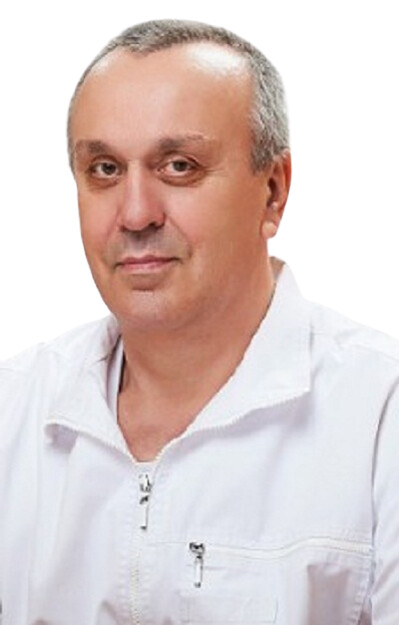 Врач Гребенников Владимир Александрович 