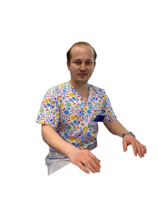 Врач Махмудов Мухаммаджон Мубинович