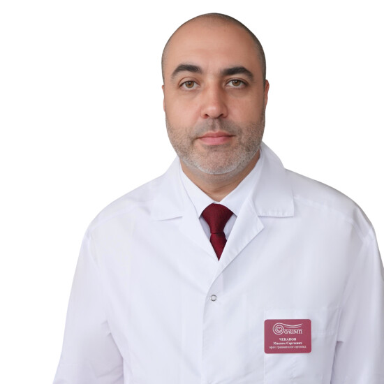 Врач Чеканов Максим Сергеевич 