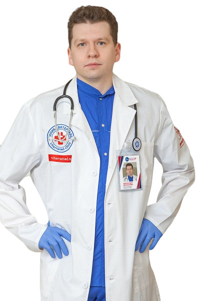 Врач Долотин Ренат Джиганшаевич 