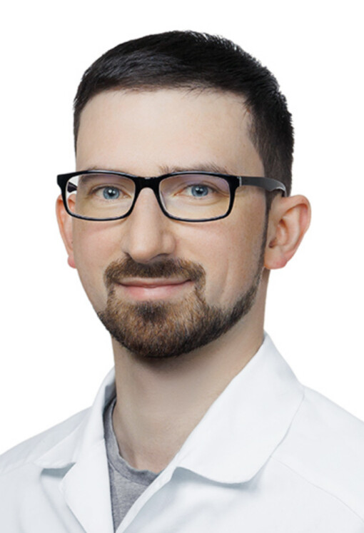 Врач Дуванов Иван Александрович 