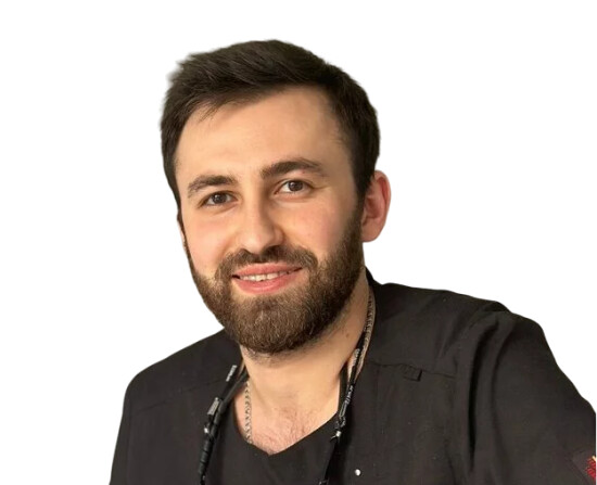 Врач Аджиев Науруз Рашидович 