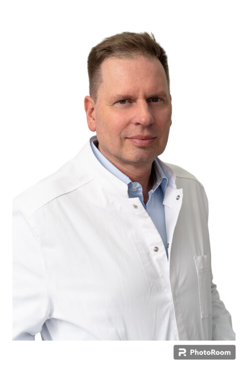 Врач Иванов Антон Александрович 