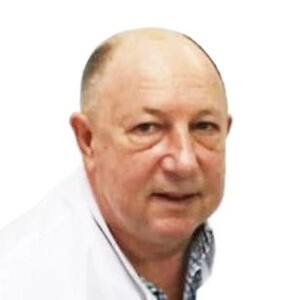 Врач Матинов Леонид Владимирович 