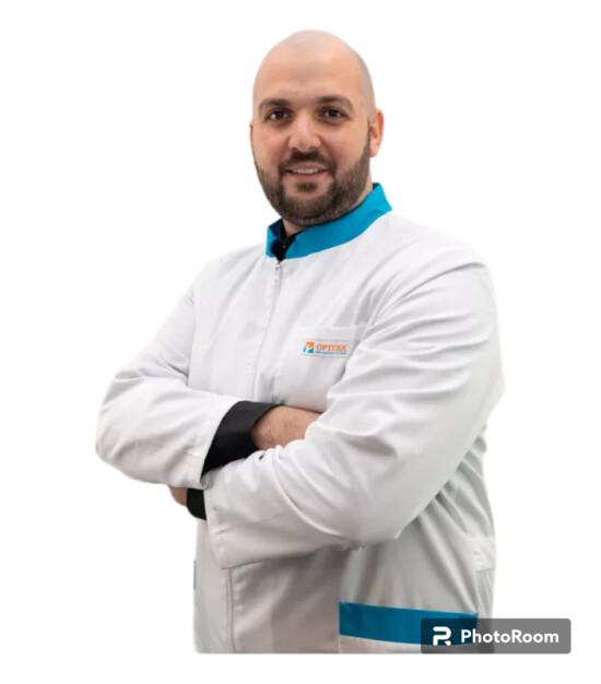 Врач Абдалхади Абдалхади 