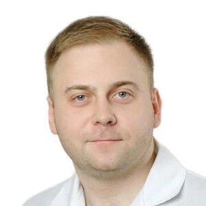 Врач Персианинов Дмитрий Геннадьевич 