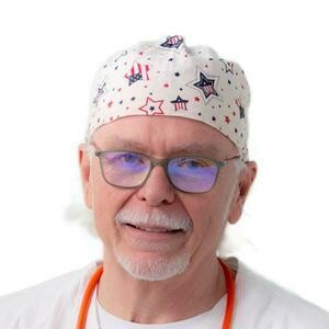 Врач Рощин Вадим Аркадьевич 