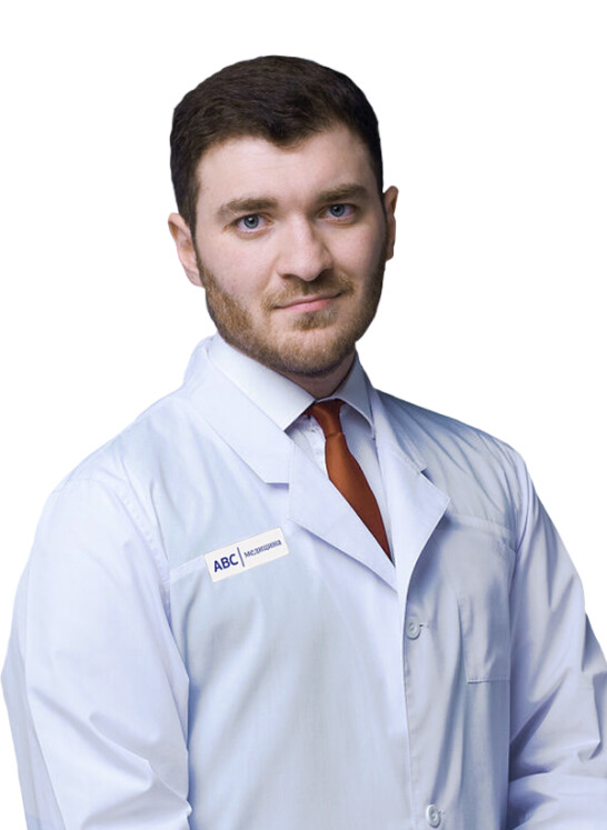 Врач Тохчуков Шамиль Хусеинович 