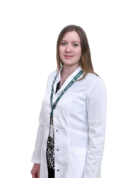 Врач Зиновьева Дарья Дмитриевна