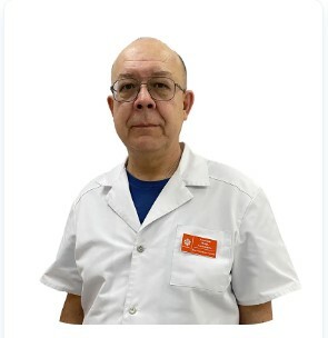 Врач Алексеев Игорь Алексеевич