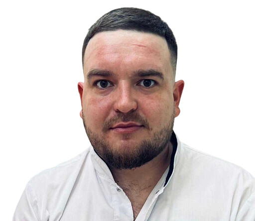 Врач Гвозденко Максим Сергеевич