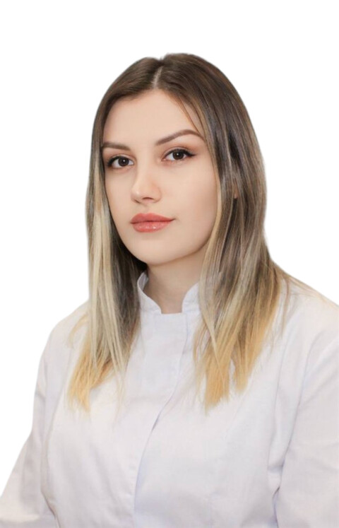 Врач Сулейманова Айшат Магамедовна 