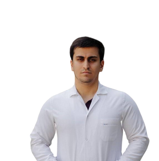 Врач Рамазанов Искандер Рамисович 