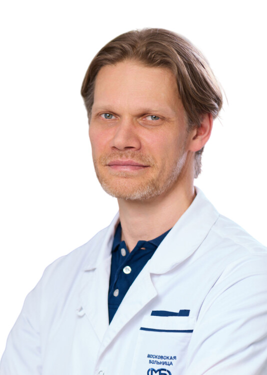 Врач Пархонин Денис Игоревич 