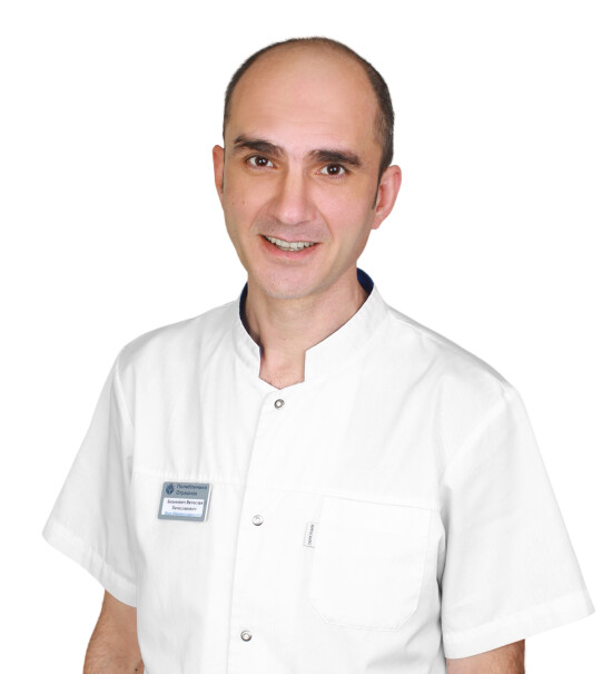 Врач Бохонович Вячеслав Вячеславович 