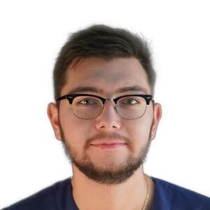 Врач Саркисов Давид Самвелович 