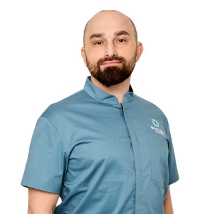 Врач Богданов Александр Александрович 